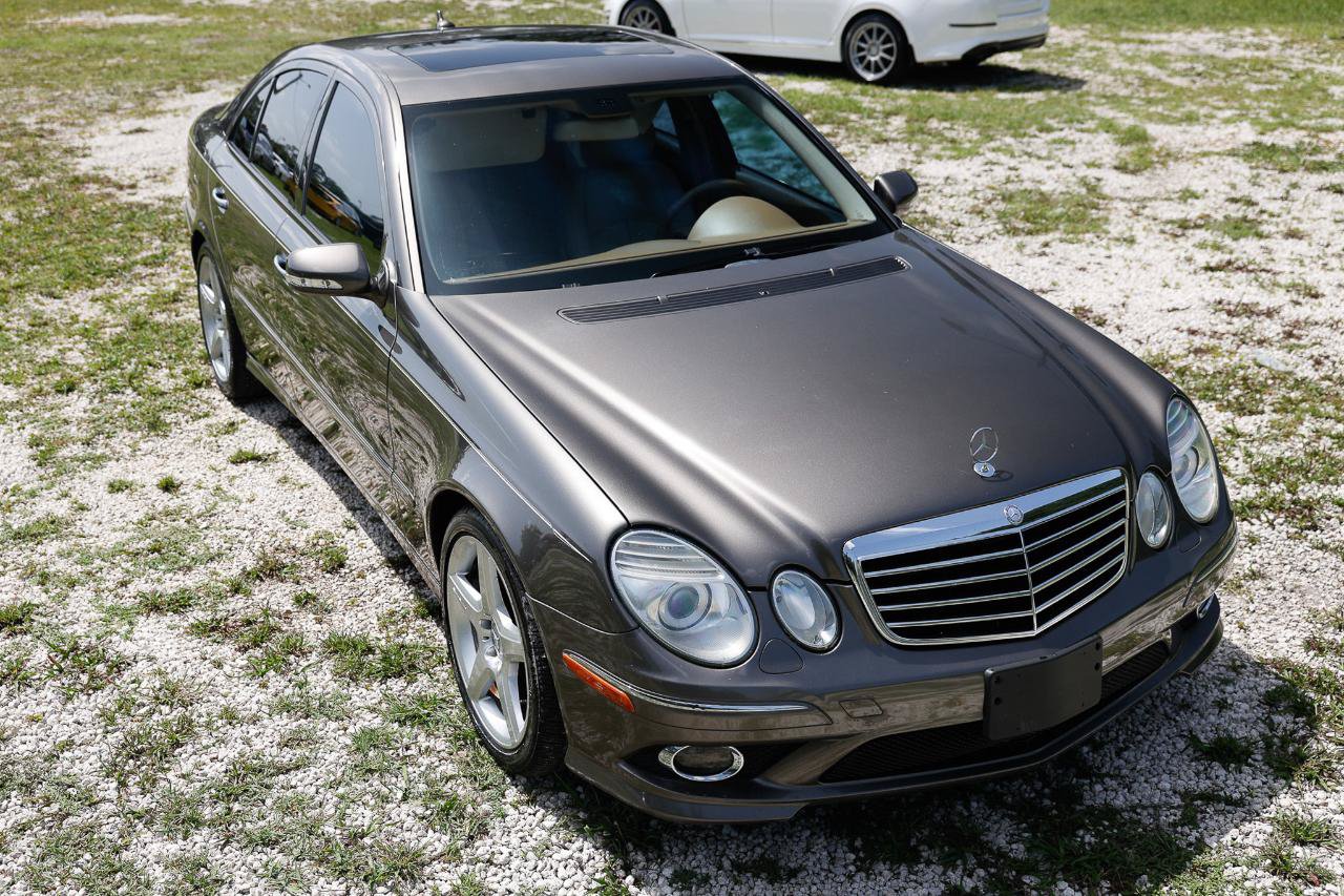 Used 2009 Mercedes-Benz E 350 Sedan w/ Premium 1 Pkg image 15