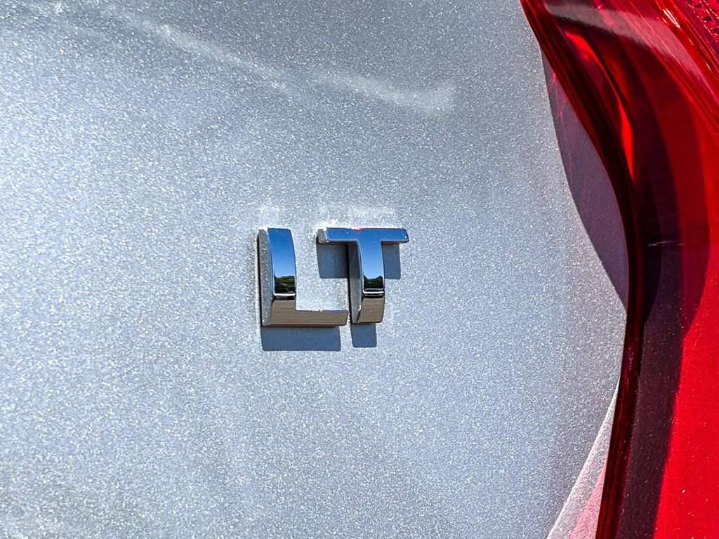 Used 2021 Chevrolet Spark LT FWD image 11