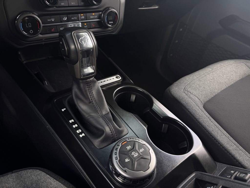 Used 2025 Ford Bronco Big Bend image 19