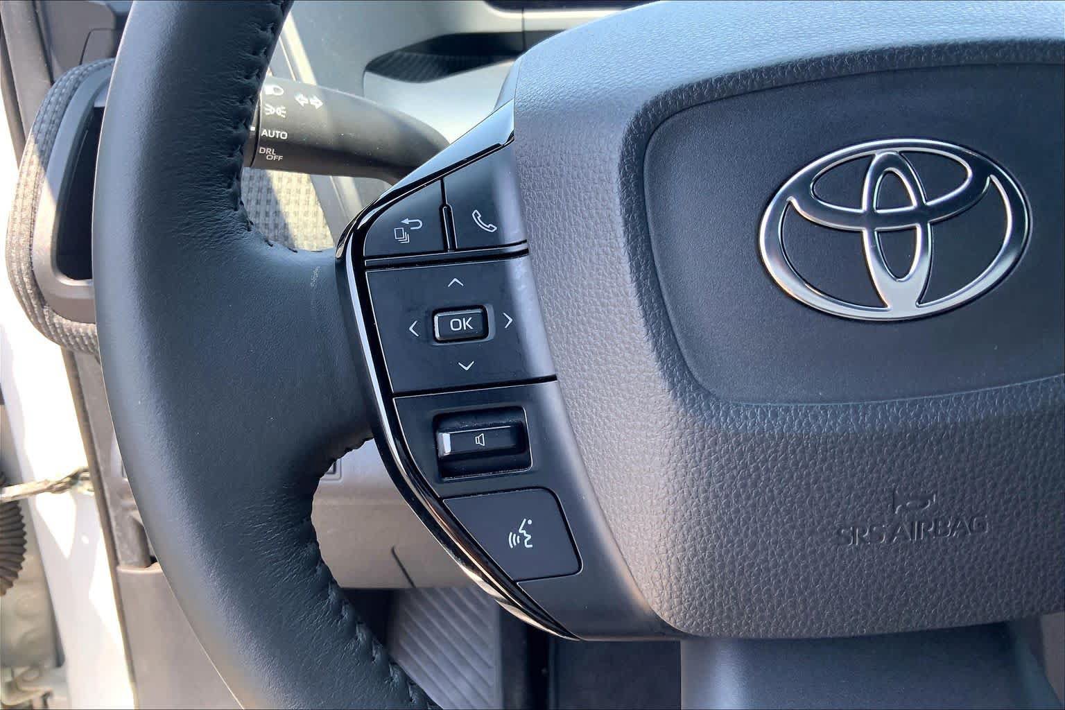 Used 2024 Toyota bZ4X FWD w/ Weather Package image 23