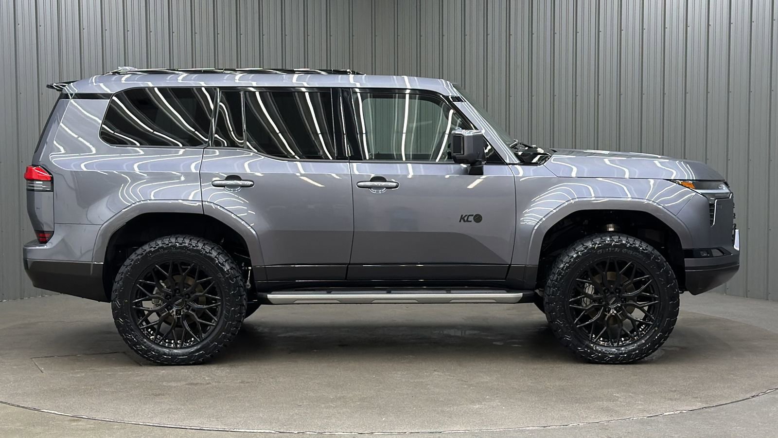 Used 2026 Lexus GX 550 w/ Accessory Package (2T) image 6