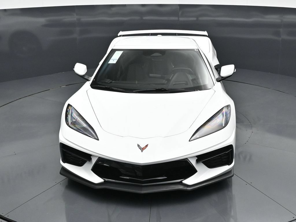 Used 2025 Chevrolet Corvette Stingray Premium Cpe w/ Z51 Performance Package RWD image 22