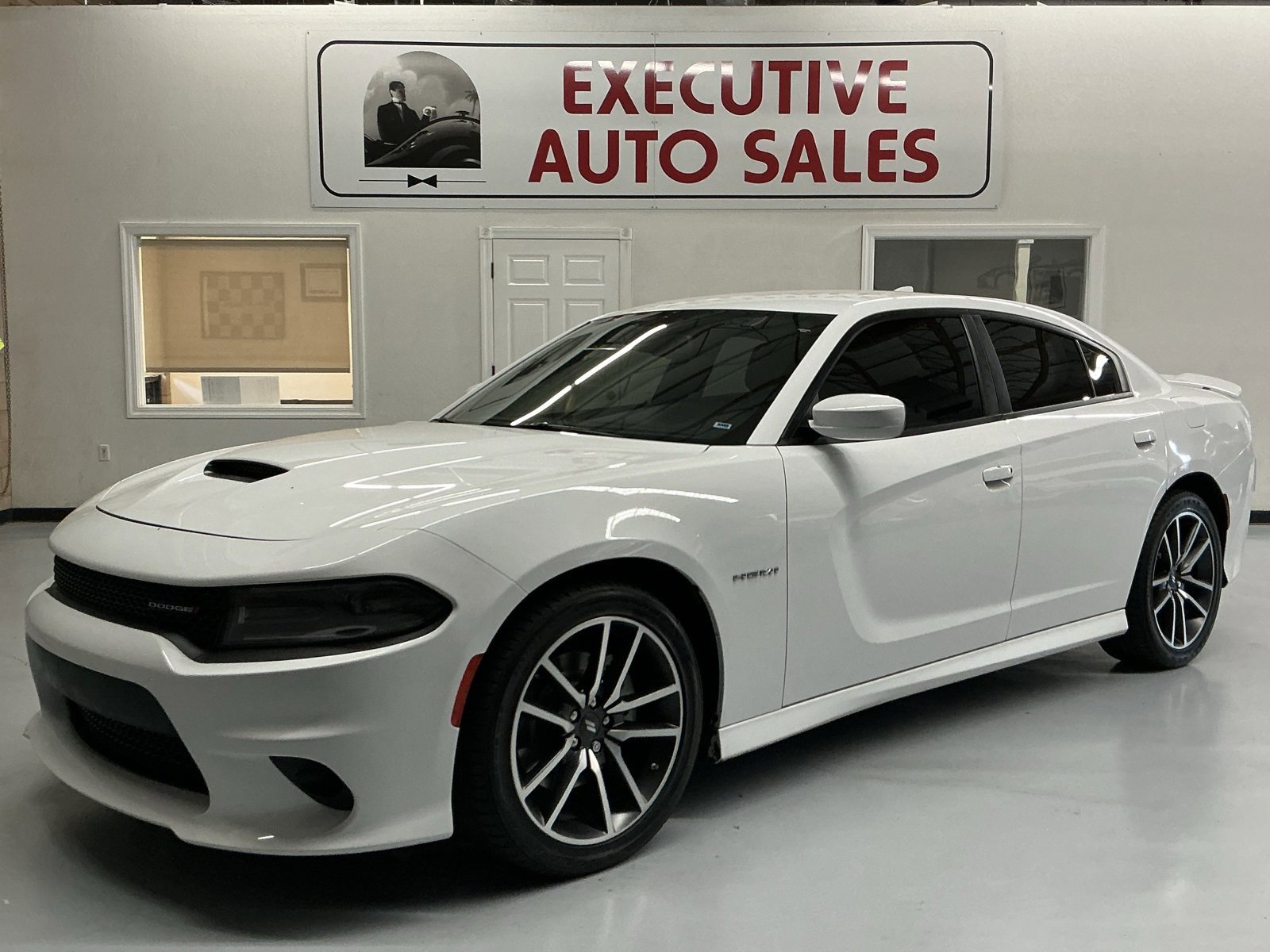 Used 2022 Dodge Charger R/T w/ Plus Group