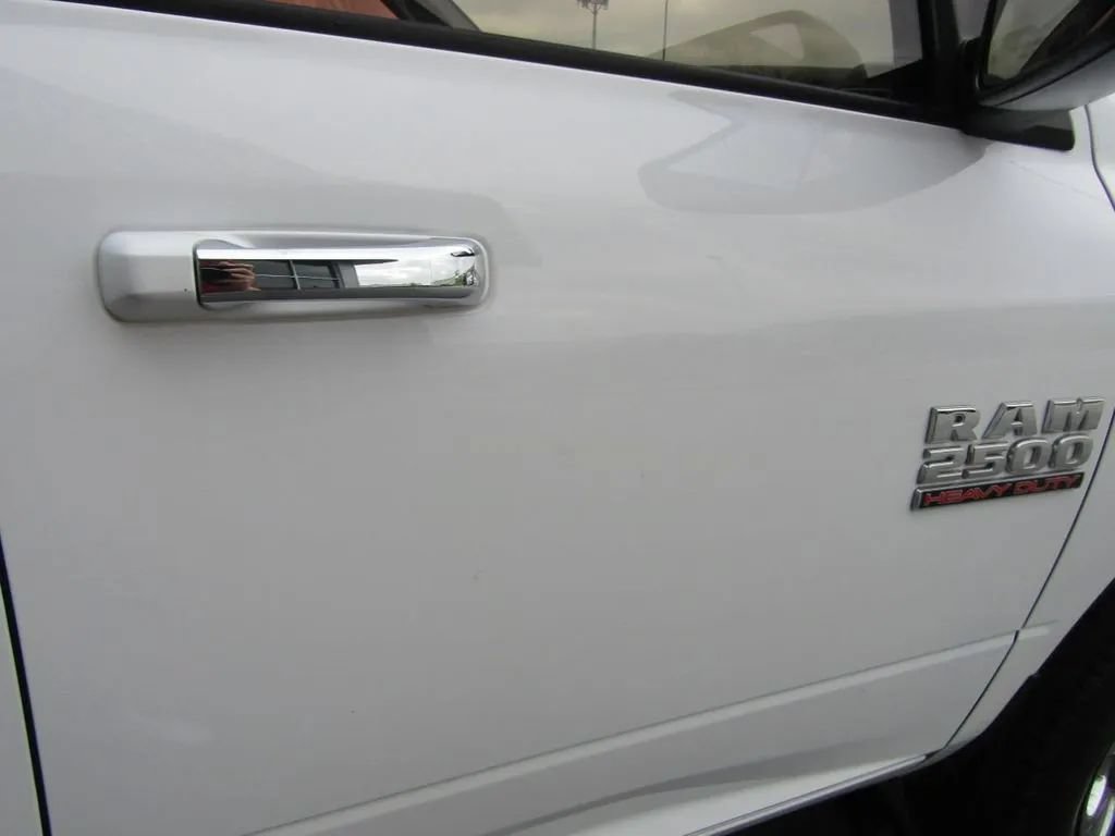 Used 2015 RAM 2500 SLT AWD/4WD image 31