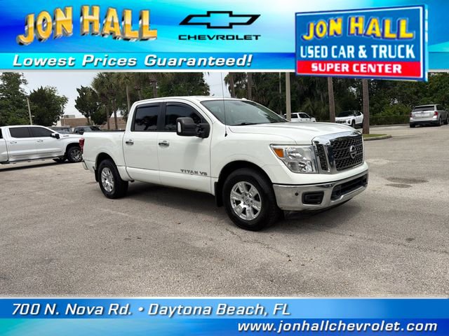 Used 2018 Nissan Titan SV w/ SV Convenience Package RWD image 19