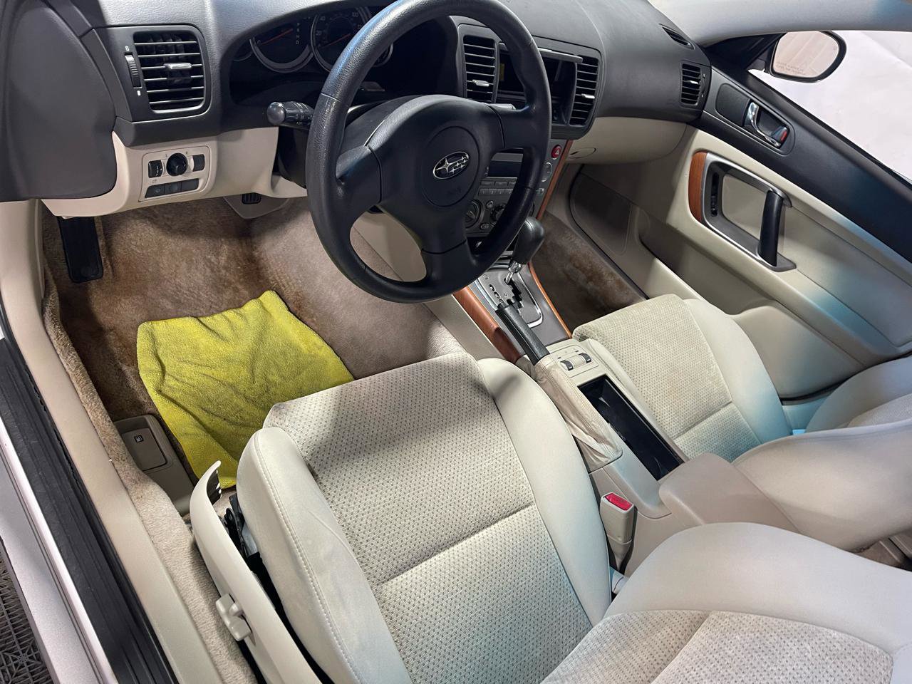Used 2005 Subaru Outback 2.5i AWD/4WD image 26