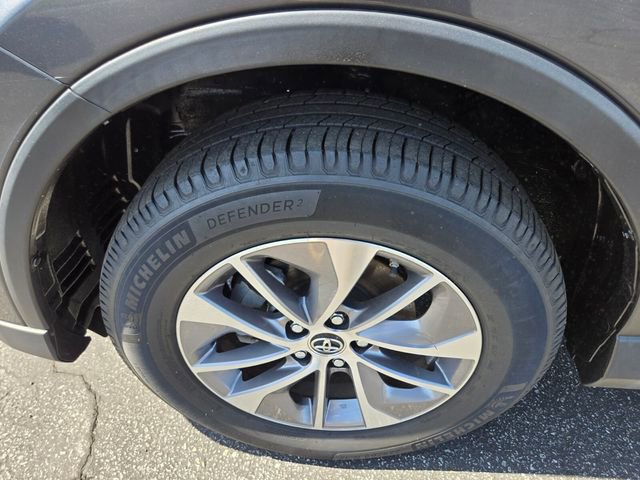 Used 2017 Toyota RAV4 XLE w/ All Weather Liner Package AWD/4WD image 22