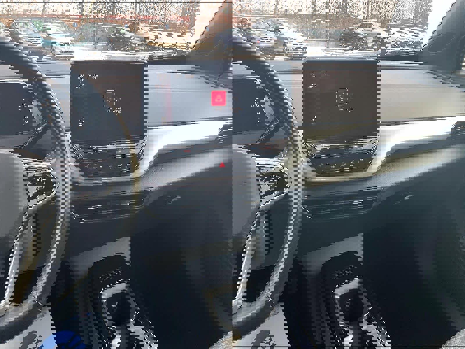 Used 2021 Volkswagen ID.4 Pro image 17