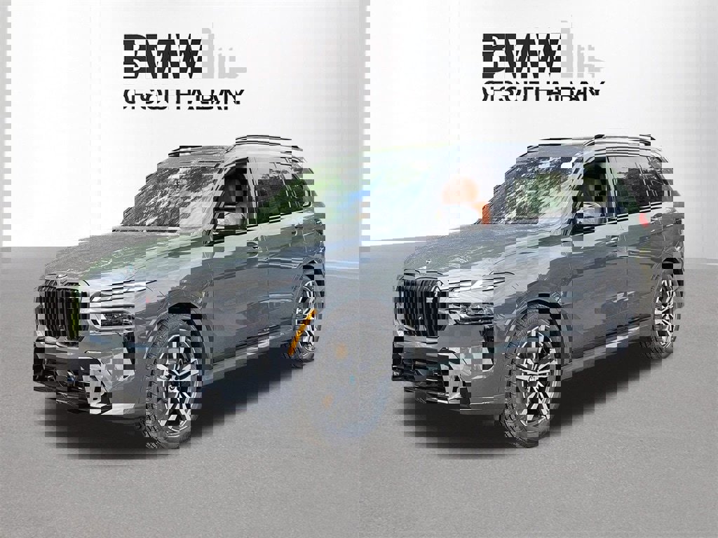 New 2026 BMW X7 M60i image 6
