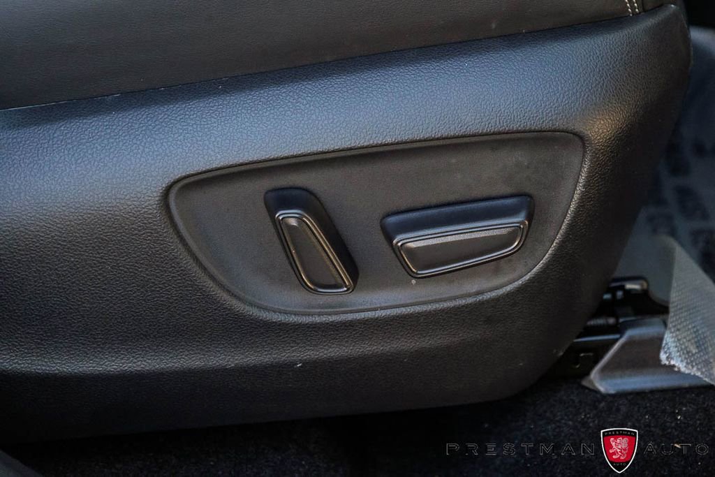 Used 2023 Toyota RAV4 Limited image 23