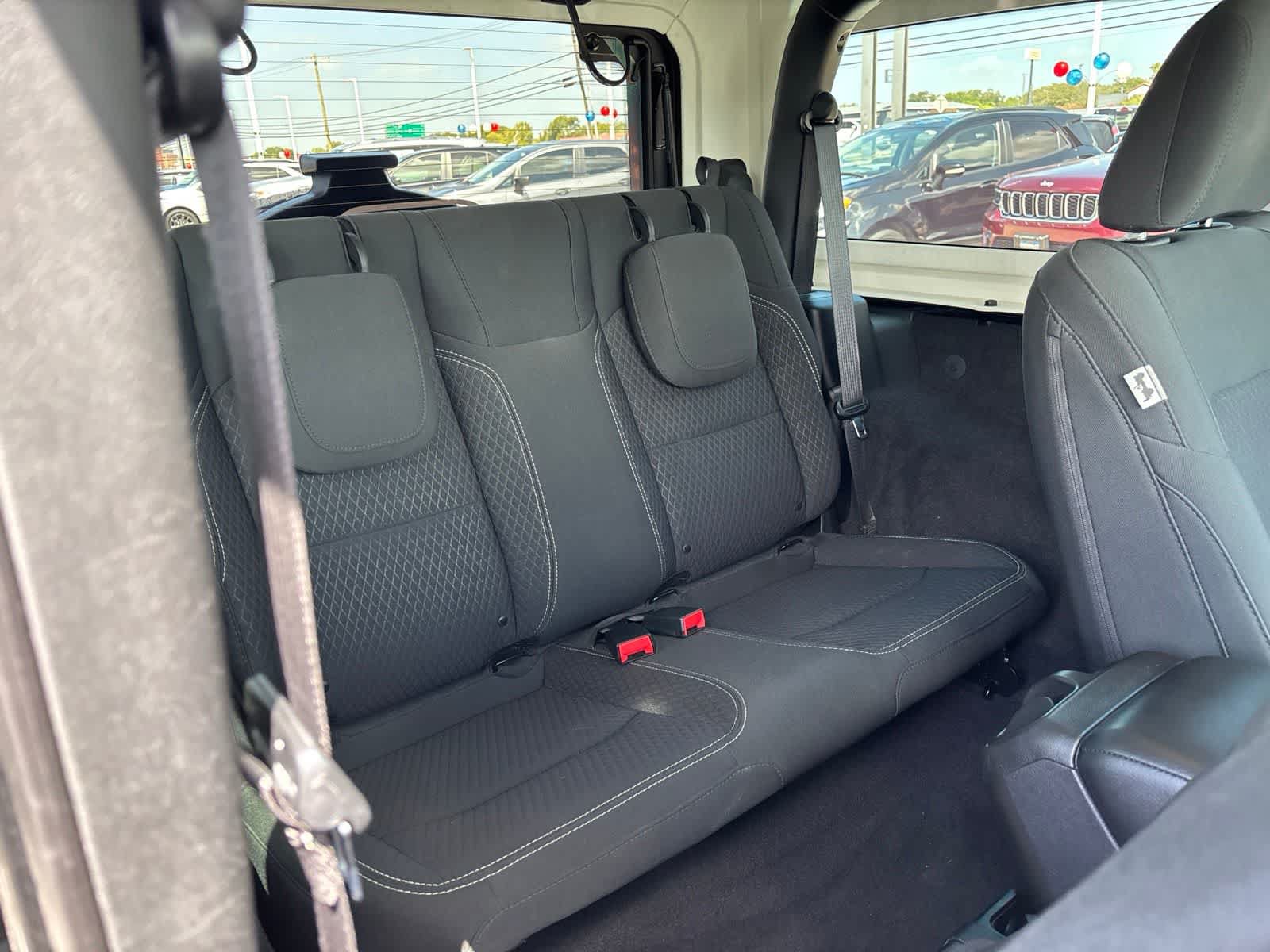 Used 2021 Jeep Wrangler Sport AWD/4WD image 10