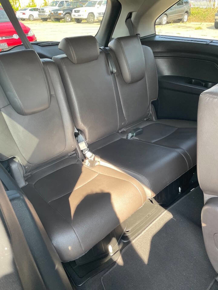 Used 2018 Honda Odyssey Touring image 13
