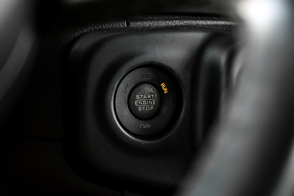 Used 2023 Jeep Wrangler Unlimited Sport AWD/4WD image 30
