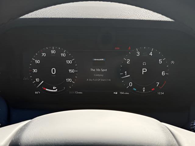 New 2025 Land Rover Discovery Sport Dynamic SE image 25