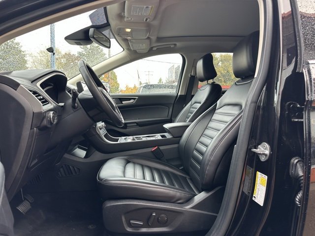 Used 2021 Ford Edge SEL w/ Convenience Package image 10