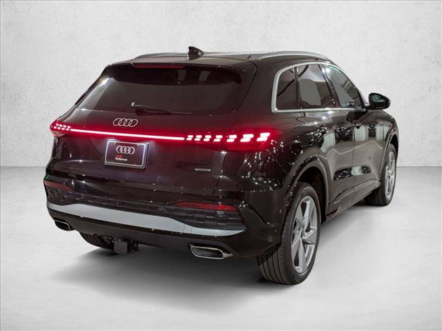 New 2025 Audi Q5 Premium Plus w/ Premium Plus AWD/4WD image 2