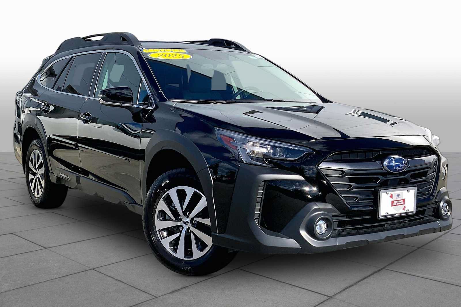 Used 2025 Subaru Outback Premium AWD/4WD image 4