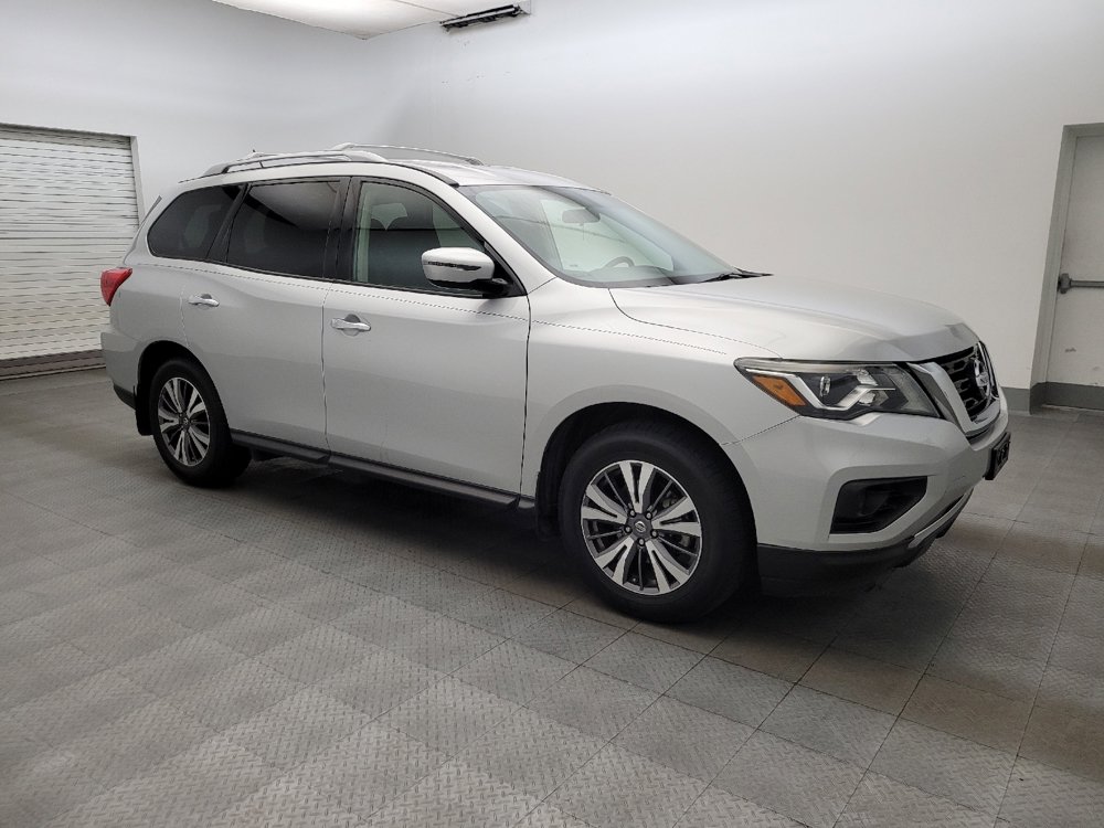 Used 2018 Nissan Pathfinder S FWD image 11