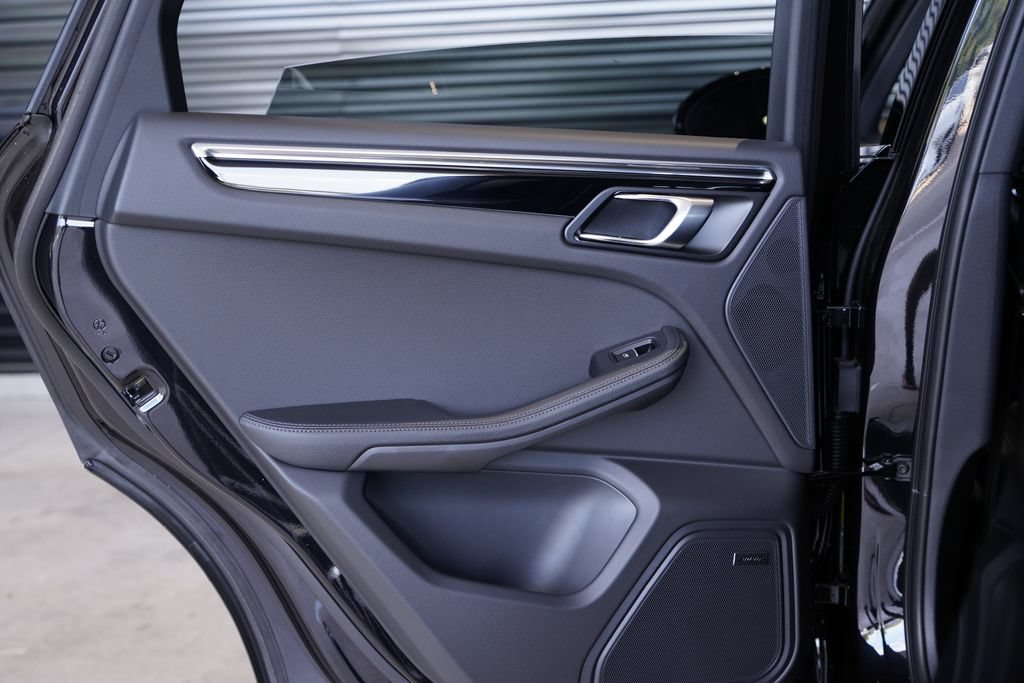 New 2026 Porsche Macan S AWD/4WD image 26