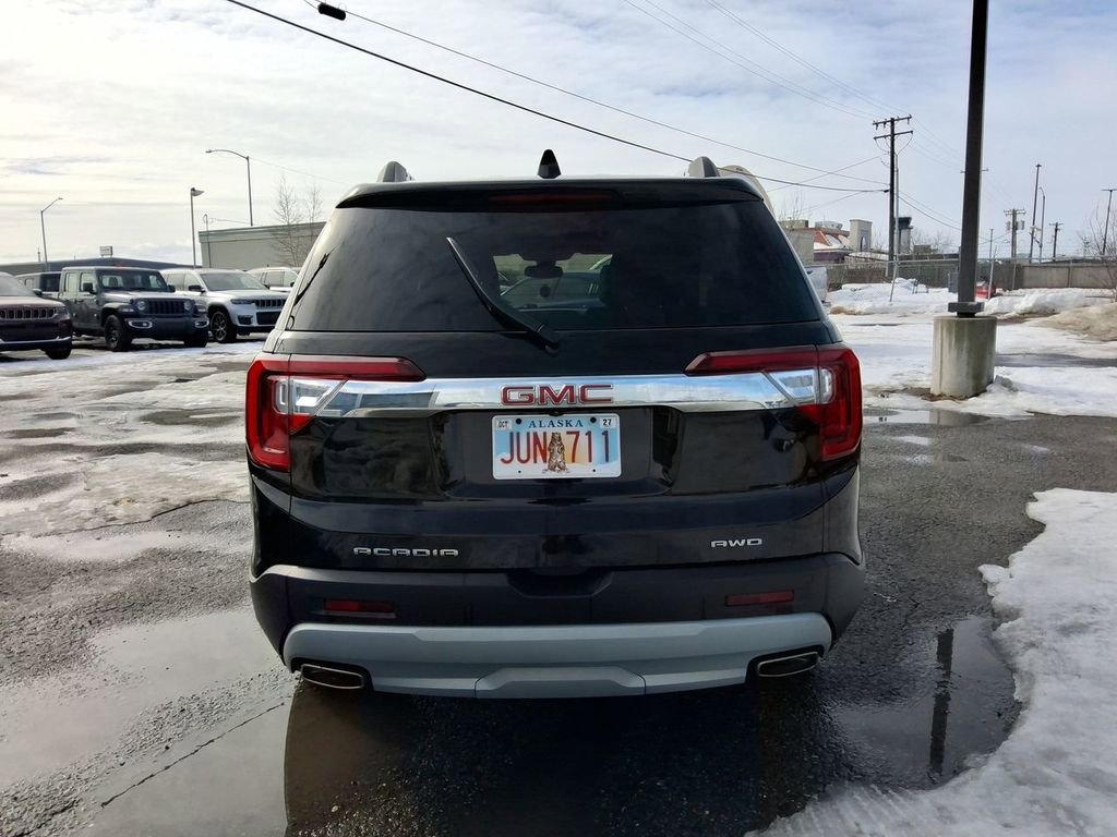 Used 2021 GMC Acadia SLT w/ LPO, Bright Accent Package image 7