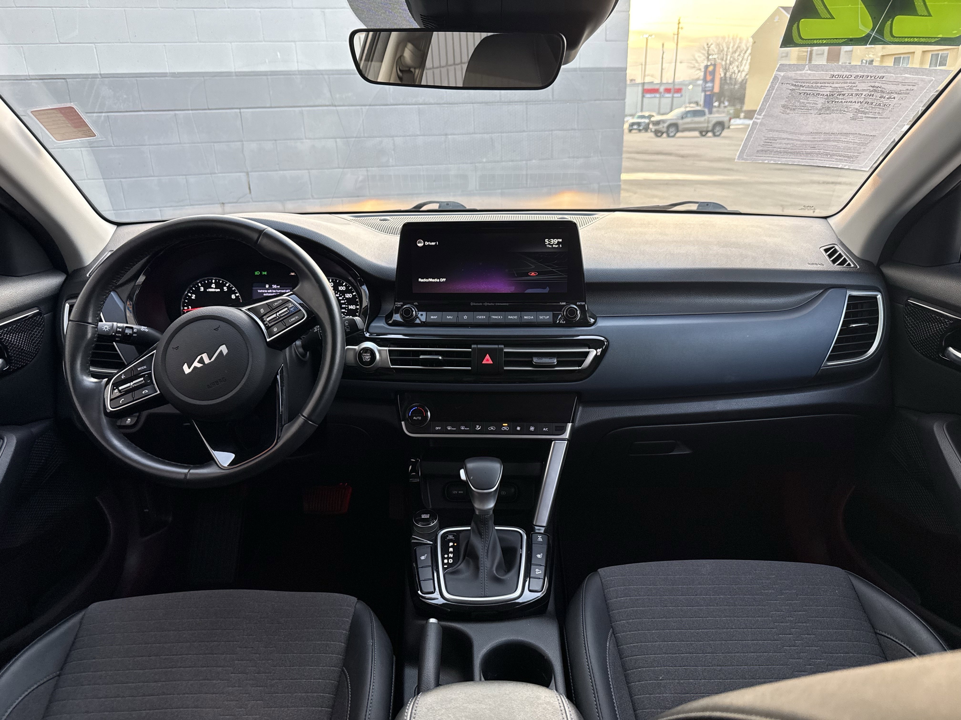 Used 2022 Kia Seltos S image 7