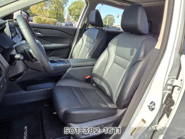 Used 2026 Nissan Rogue SV w/ SV Premium Package FWD image 7