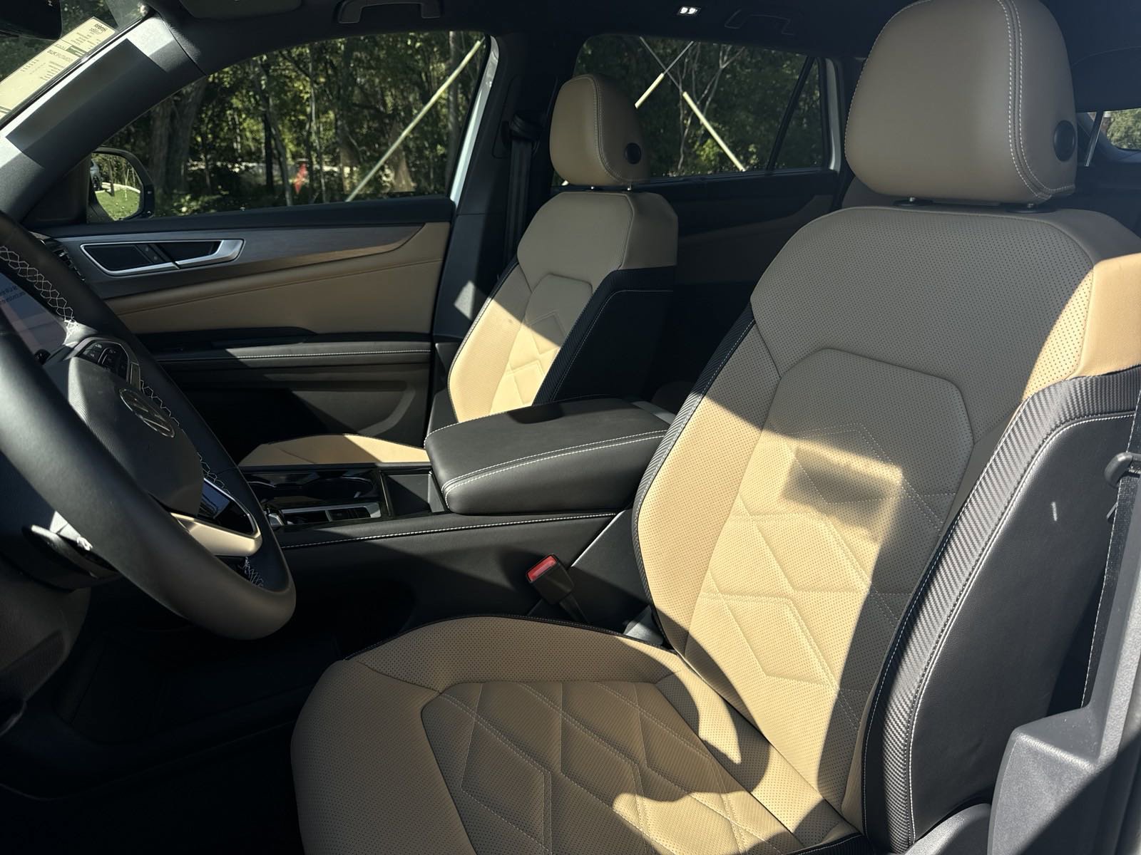 Certified 2026 Volkswagen Atlas Cross Sport SE FWD image 37