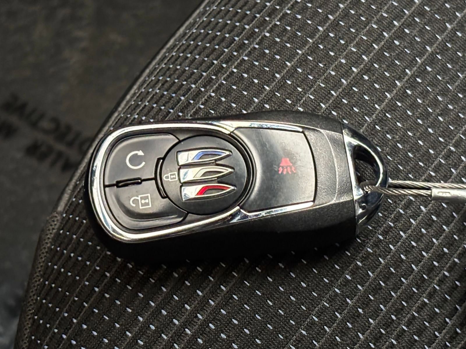 Used 2025 Buick Envista Preferred image 21