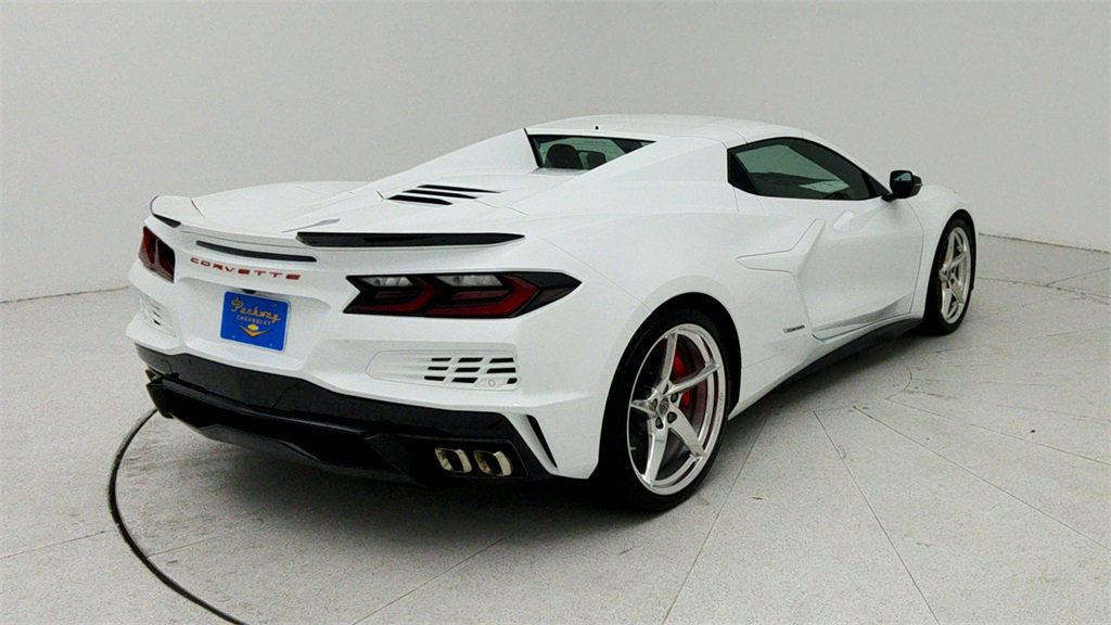 New 2025 Chevrolet Corvette E-Ray image 6