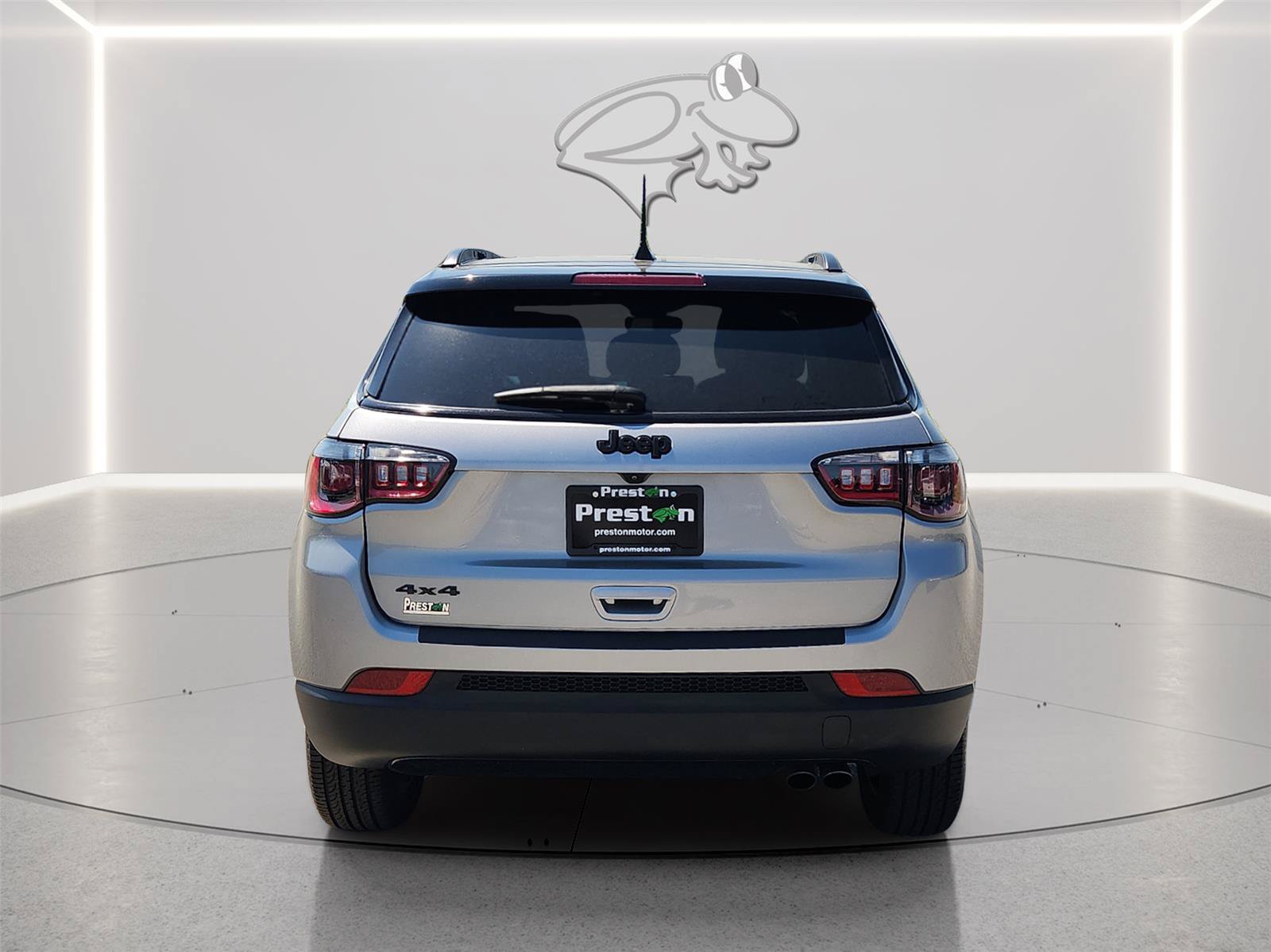 Used 2022 Jeep Compass Latitude AWD/4WD image 4