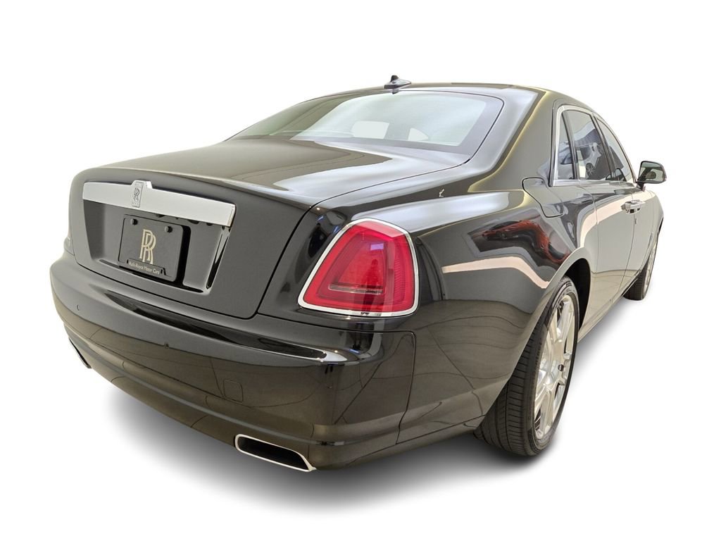 Certified 2017 Rolls-Royce Ghost image 2