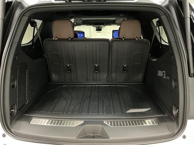 New 2026 Chevrolet Suburban High Country AWD/4WD image 37