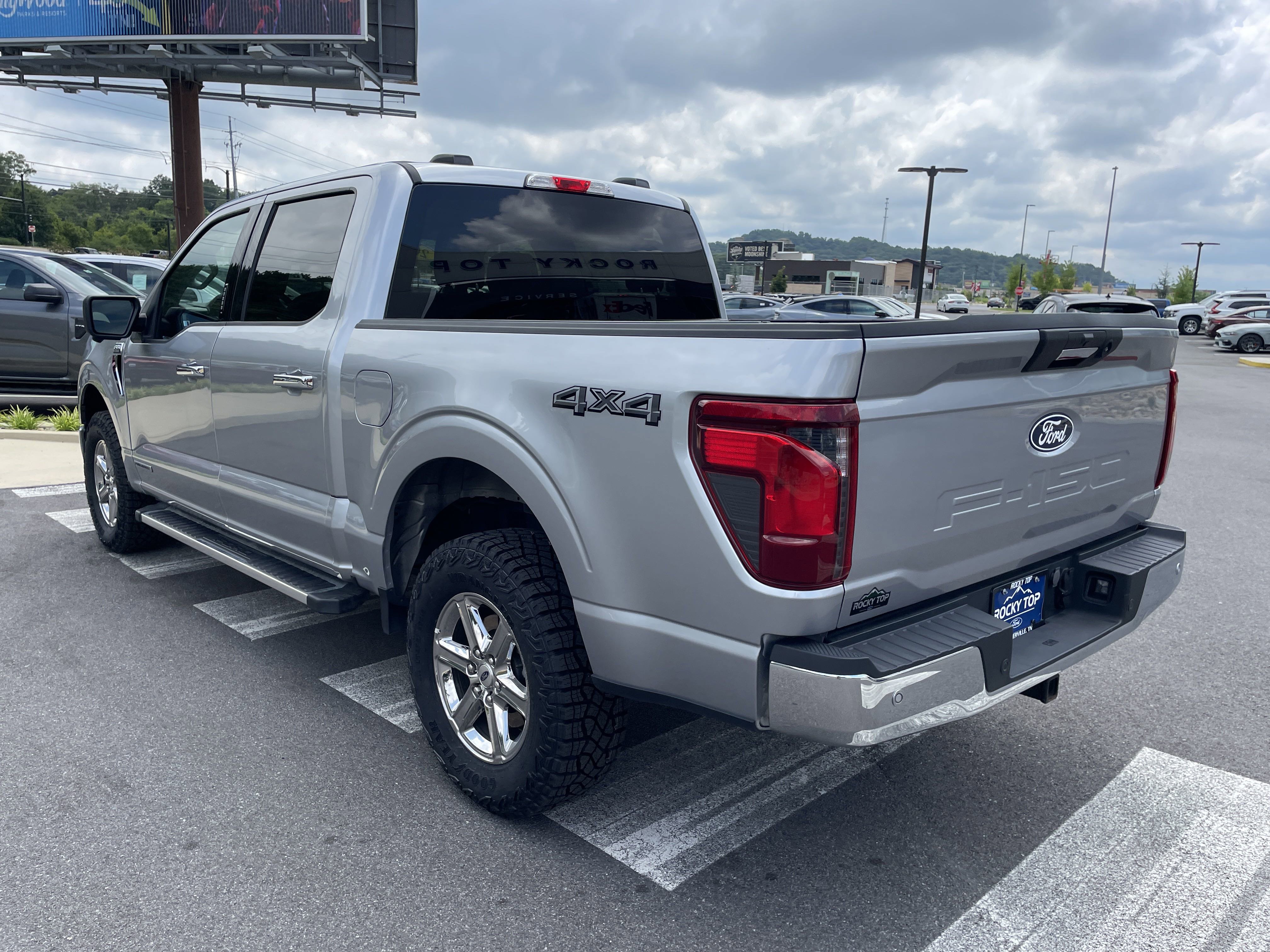 Used 2024 Ford F150 XLT w/ Mobile Office Package image 7