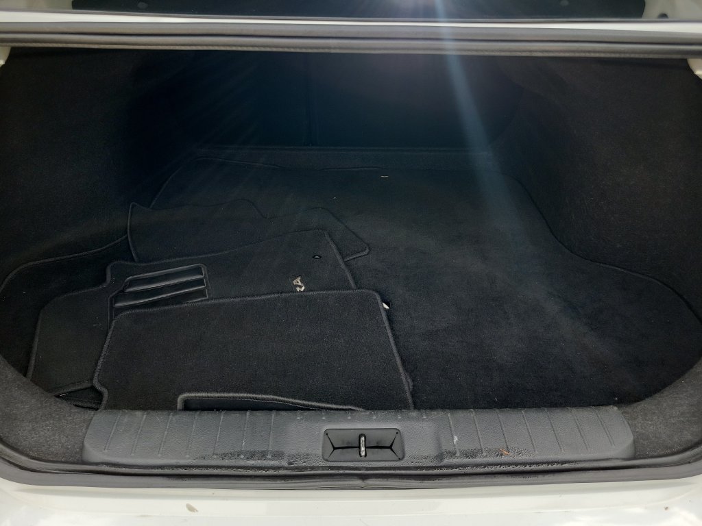Used 2024 Nissan Sentra SV FWD image 11