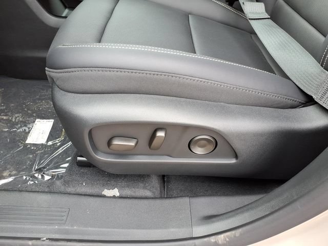 New 2027 GMC Terrain Elevation w/ Elevation Premium Package AWD/4WD image 14