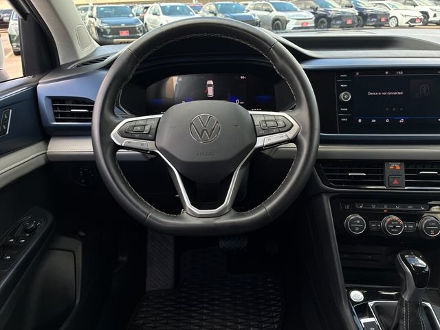 Used 2024 Volkswagen Taos SE w/ Panoramic Sunroof Package FWD image 15