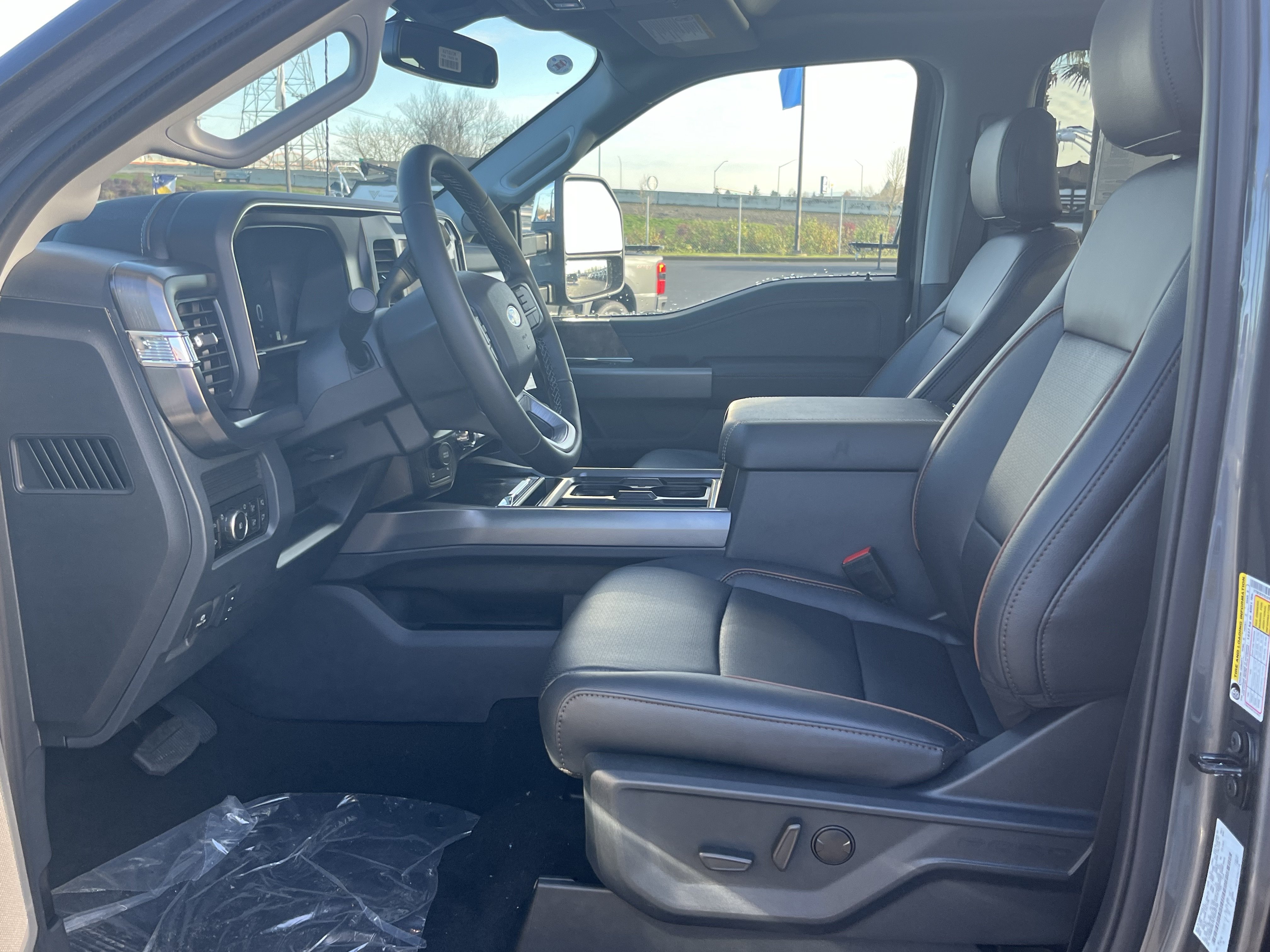 New 2026 Ford F350 Lariat w/ Lariat Premium Package AWD/4WD image 8