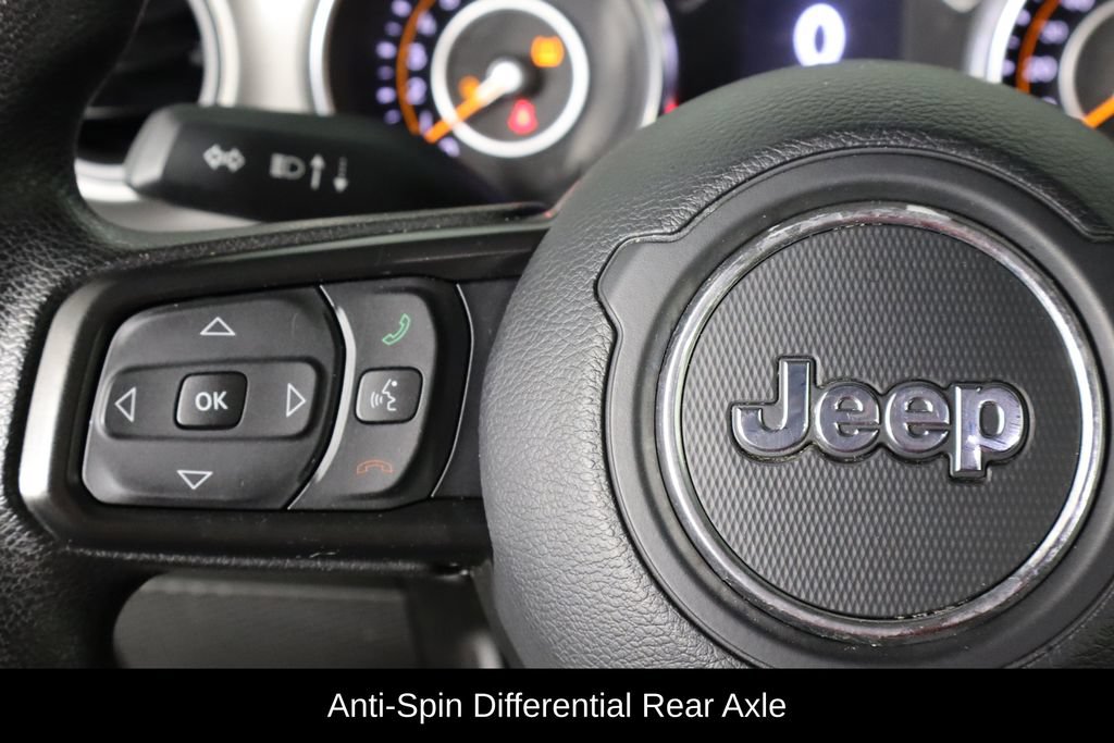 Used 2022 Jeep Gladiator Sport AWD/4WD image 8