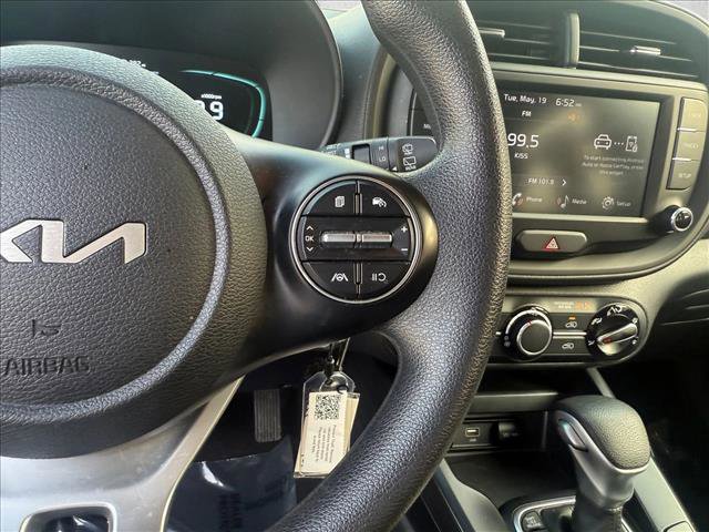 Used 2024 Kia Soul LX w/ Option Group 015 FWD image 21