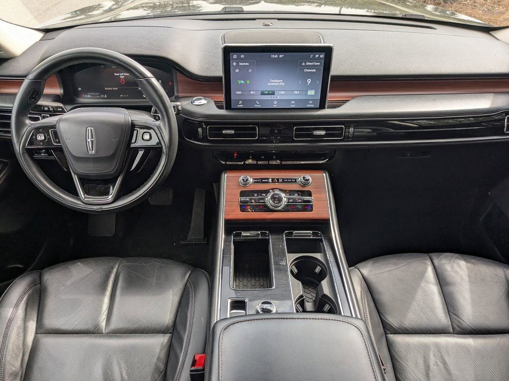 Used 2023 Lincoln Aviator Reserve image 16