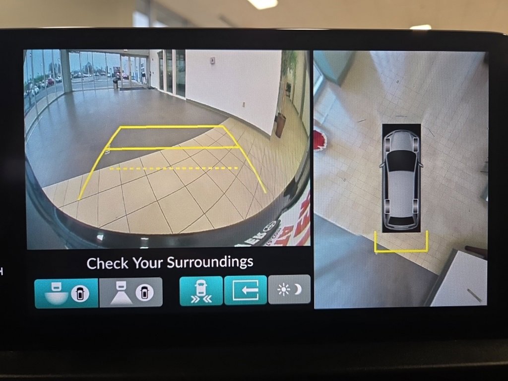 Used 2023 Honda Pilot Elite image 29