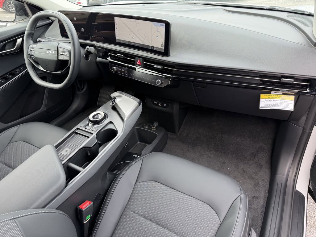 New 2025 Kia EV6 Light w/ Light LR Technology Package image 10