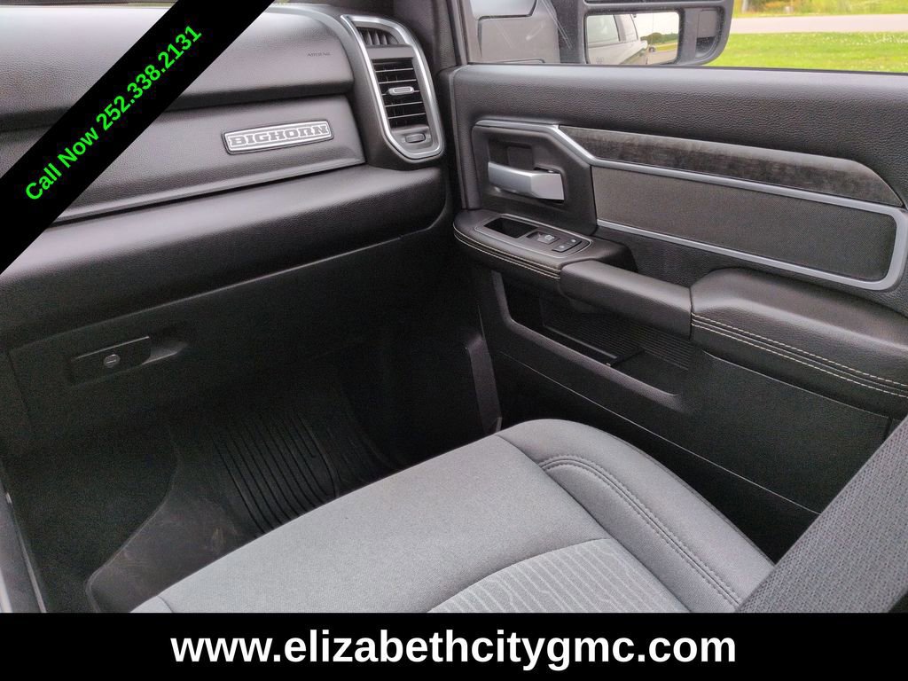 Used 2024 RAM 2500 Big Horn w/ Towing Technology Group AWD/4WD image 18