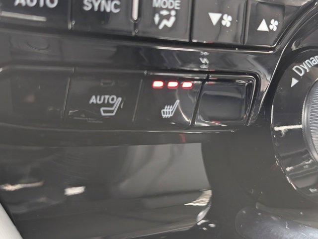 Used 2025 Acura MDX w/ Technology Package image 17