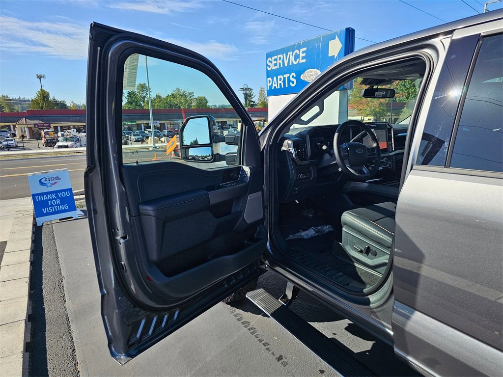 New 2026 Ford F250 Lariat image 19