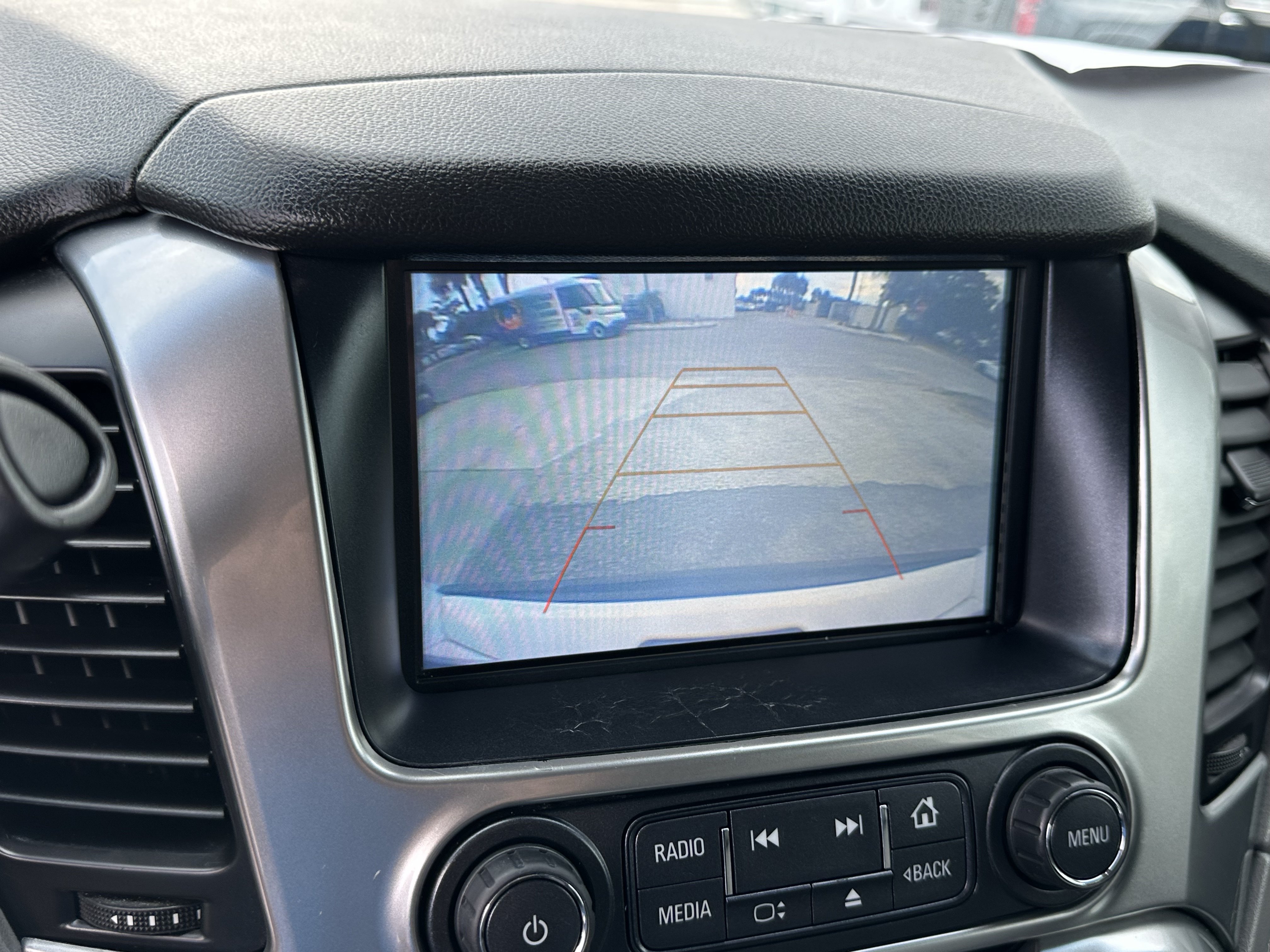 Certified 2019 Chevrolet Suburban LT RWD image 29