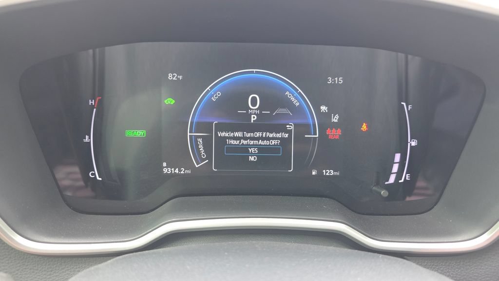 Used 2025 Toyota Corolla XLE FWD image 17