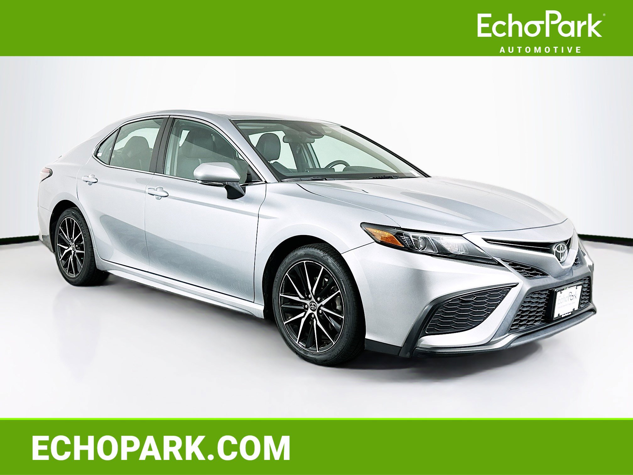 Used 2023 Toyota Camry SE