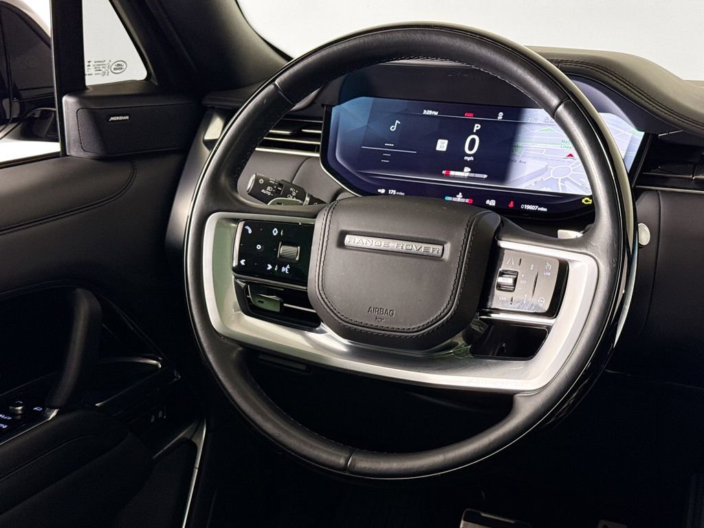 Used 2023 Land Rover Range Rover SE image 20