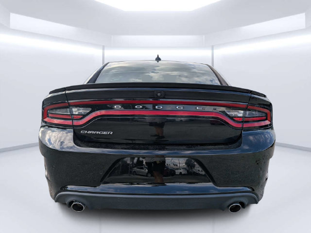 Used 2018 Dodge Charger SXT Plus w/ Navigation & Travel Group RWD image 4